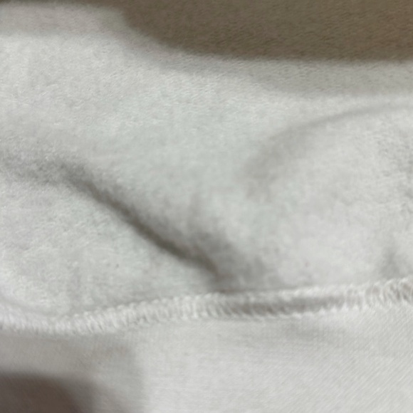 Bride-to-be Sweatshirt - Picture 4 of 4